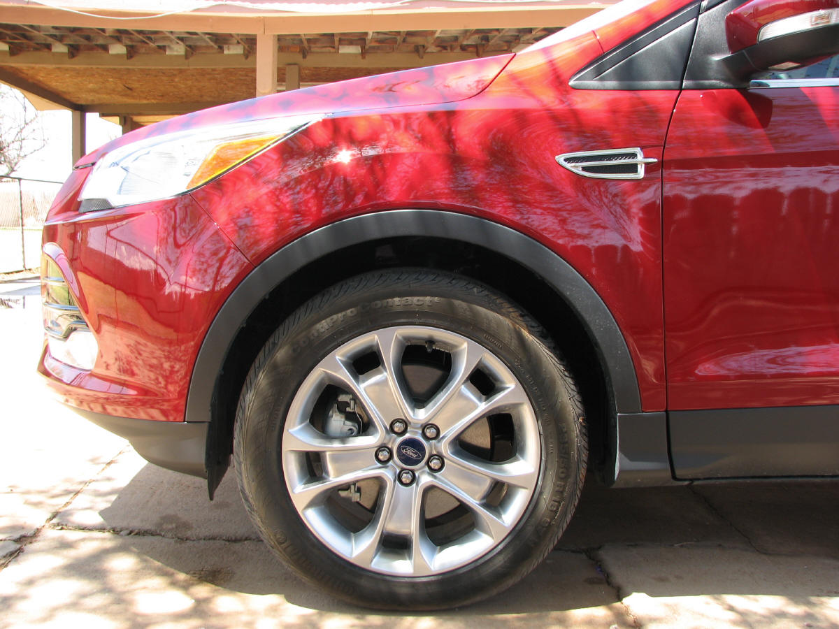 2013 FORD ESCAPE SEL PROBLEMS intelligence overview